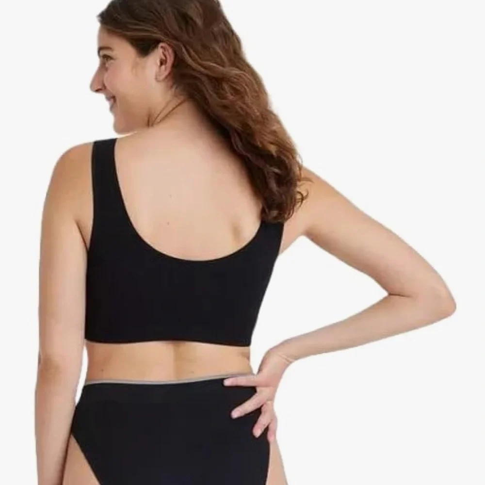 Women's Reversible Neckline Seamless Bralette -Colsie Black - Picture 2 of 3